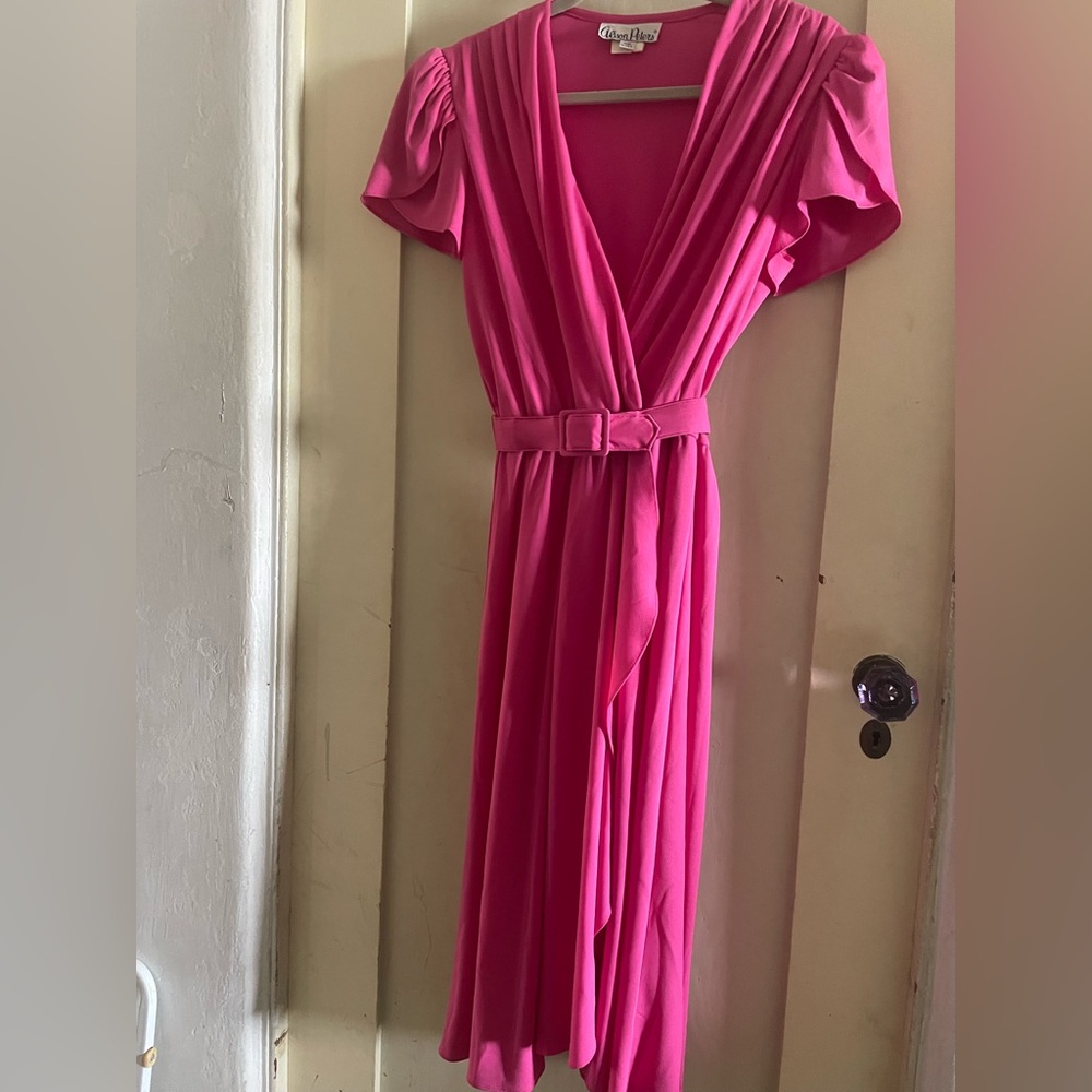 Vintage V Neck Dress with shoulder pads